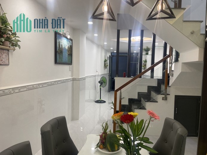 Bán Nhà Mới Đẹp HXH Sát bên Quận 1 - 45m2 - Tặng Nội Thất