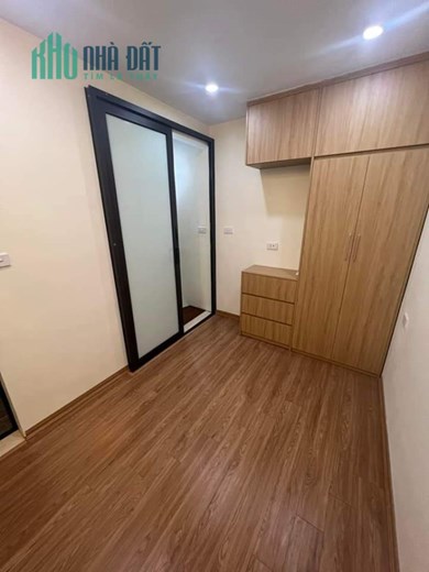 Bán nhà Nghĩa Tân, Cầu Giấy. 15m2x4; giá 1.95 tỷ. Phương