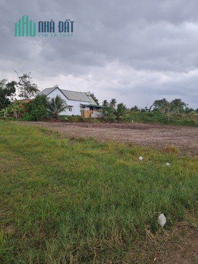 cần bán gắp 130m đất thổ cư giá chỉ 250 triệu
