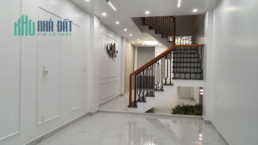 Bán nhà phố trung tâm Hồ Sen, 58m 4 tầng mới tinh độc lập vô cùng đẹp, GIÁ 4.2 tỉ