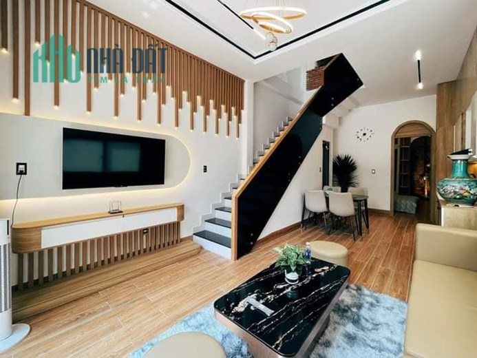 Nhà đẹp mặt tiền Hải Sơn - Hải Châu Đà Nẵng khu nhà giàu  chưa tới 5ty