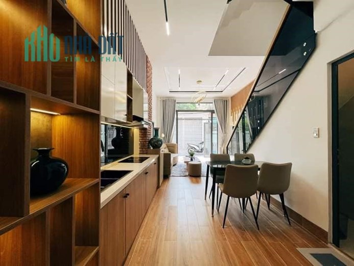 Nhà đẹp mặt tiền Hải Sơn - Hải Châu Đà Nẵng khu nhà giàu  chưa tới 5ty
