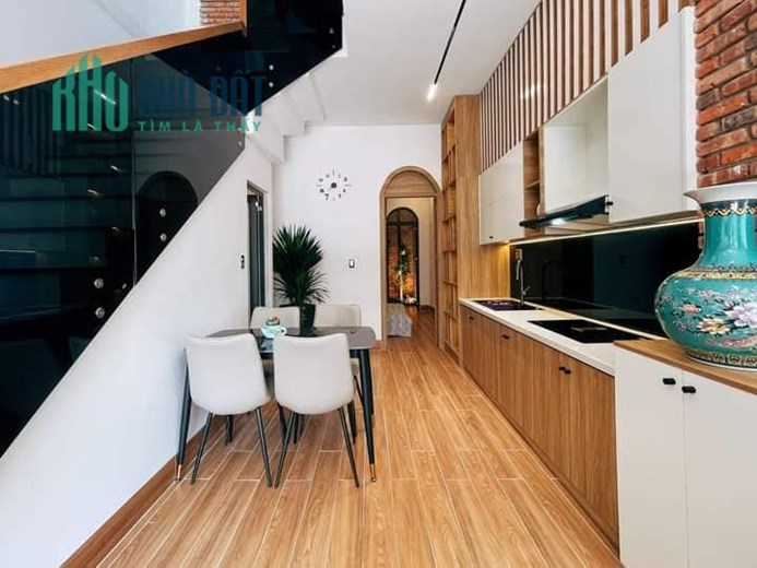 Nhà đẹp mặt tiền Hải Sơn - Hải Châu Đà Nẵng khu nhà giàu  chưa tới 5ty