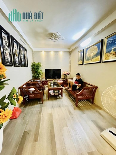 Nhà Khương Đình Thanh Xuân 35m2 ngõ ba gác tránh 6T nhỉnh 4 Tỷ 100m ra phố