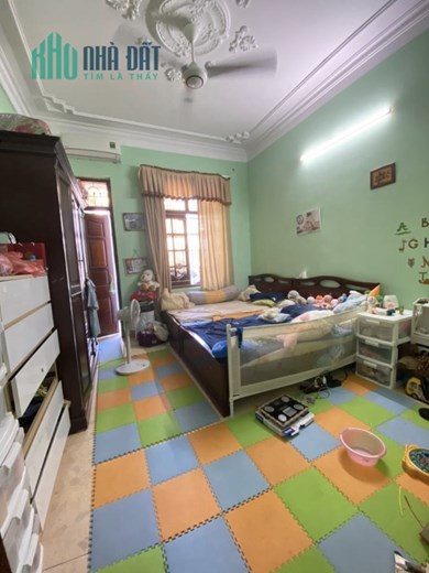 Bán 140m2 nhà phố Võng Thị Tây Hồ Hà Nội 13 tỷ.
