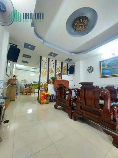 NGộp Bán Nhà HXH thông Trường Chinh 60m2