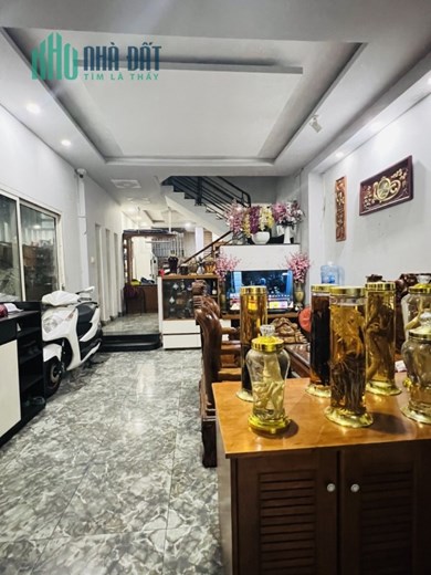NGộp Bán NHà TÔ Hiệu - 95m2- HXH 3 tầng
