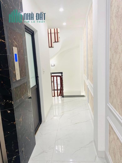 Bán gấp nhà mặt phố Nguyễn Văn Trỗi 6 tầng, thang máy, gara ô tô, kinh doanh, 56m, chỉ 11,65 tỷ