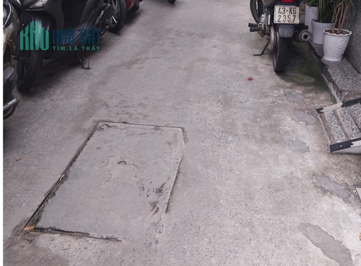 .Nhà Hùng Vương cạnh Big C, thẳng 60m ra MT, 60m2, lửng đúc