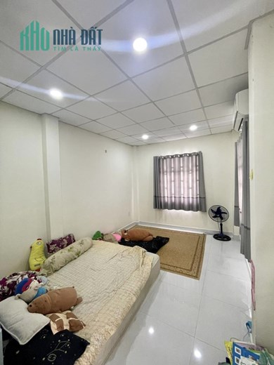 BÁN NHÀ - HẺM 6M - SỔ NỞ HẬU - SÁT CHỢ PHÚ LÂM - TỈNH LỘ 10 BÌNH TÂN, NHỈNH 3 TỶ
