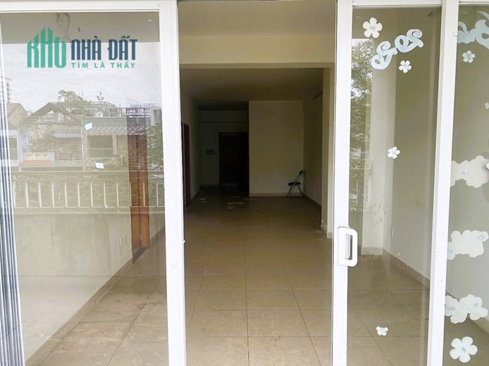 Bán căn hộ 3PN 128m2 chung cư Linh Tây Tower