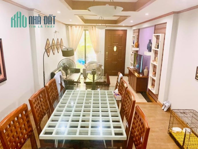 CHÍNH CHỦ Bán nhà phố NGUYỄN TRÃI,ÔTÔ, KINH DOANH, 53 m2,giá chào 5,4  tỷ