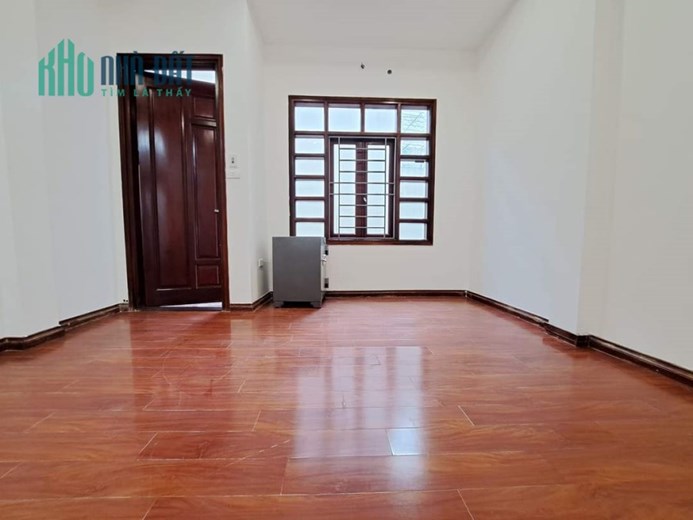 Bán nhà phố THÁI THỊNH,Ô CHỜ THANG MÁY, 62m²  mặt tiền 4m,5 tầng thoáng sáng,giá 5 Tỷ 99