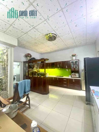 Bán Nhà Tô Ngọc Vân – Linh Tây – Thủ Đức – 125m2 – Hẻm ô tô – 3PN - Chỉ Nhỉnh 7 Tỷ - Sát Mặt Tiền