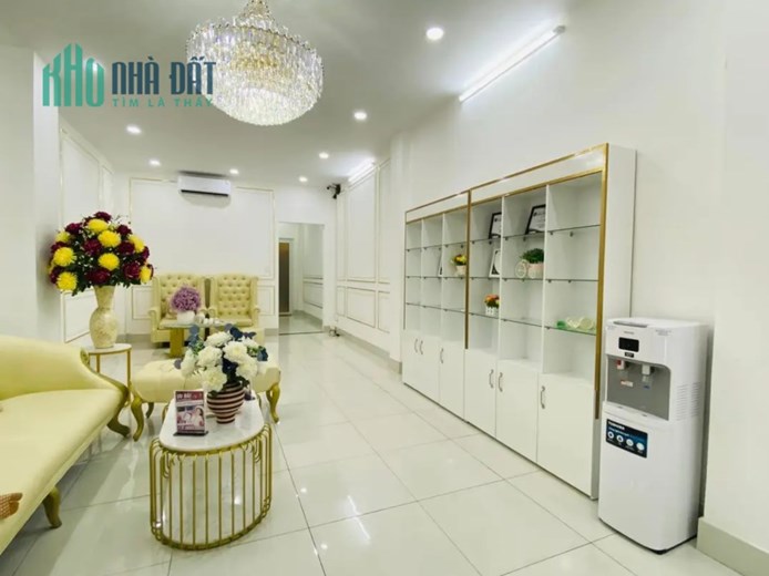 Bán Nhà Mặt Tiền Nguyễn Chí Thanh Phường 12 Quận 5 Giá 35.9 Tỷ.