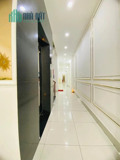 Bán Nhà Mặt Tiền Nguyễn Chí Thanh Phường 12 Quận 5 Giá 35.9 Tỷ.