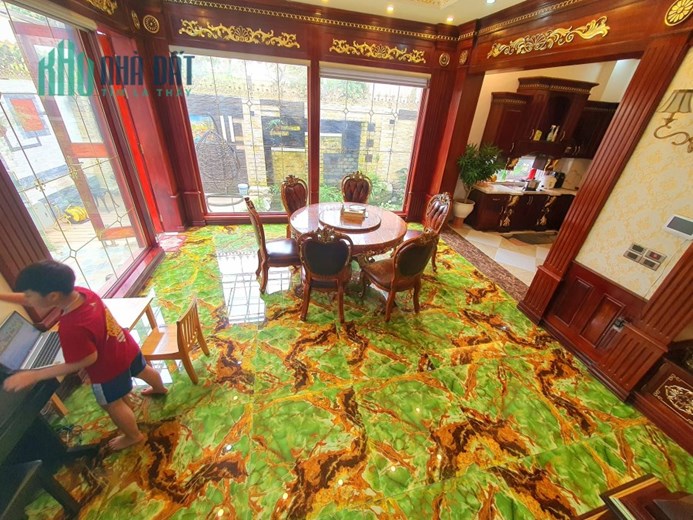 Bán biệt thự Mỹ Đình, 150 mt 20m, căn góc 2 thoáng, vỉa hè, kinh doanh 31 tỷ 500