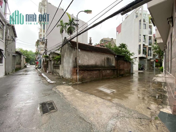 Bán đất làng Lệ Mật, Việt Hưng, trước mặt ô tô tránh thoải mái, 67m, mặt tiền: 5m, 6 tỷ 8