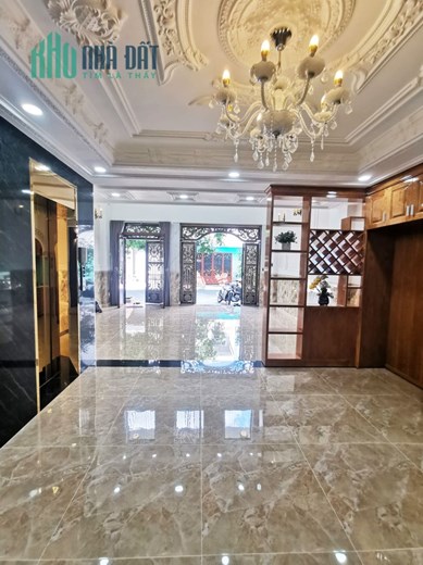 BIỆT THỰ SIÊU VIP QUẬN 12 - DTS.368M2, NGANG 6.5M, 6 TẦNG, THANG MÁY, NỘI THẤT CAO CẤP, CHỈ HƠN 11