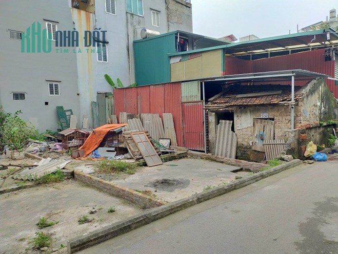 THỬA ĐẤT ĐẸP PHỐ HOA LÂM - VỊ TRÍ ĐẸP TRUNG TÂM VIỆT HƯNG - NGÕ THÔNG - Ô TÔ VÀO NHÀ - TIỆN ÍCH
