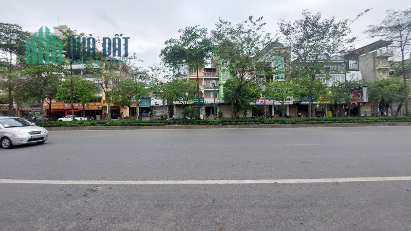 Bán Đất phố Long Biên 380.X Ngoc Thuỵ chỉ 7.8 tỷ diện tich 98 m2 mặt tiền rông 5.9m