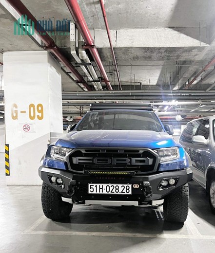 Chính chủ cần bán xe Ford Ranger Raptor 2019 - biển số đẹp