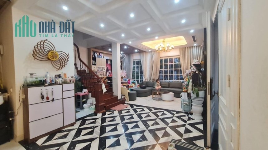 Bán biệt thự 3.5 tầng Foresa Xuân Phương -Thị Cấm - Trịnh Văn Bô