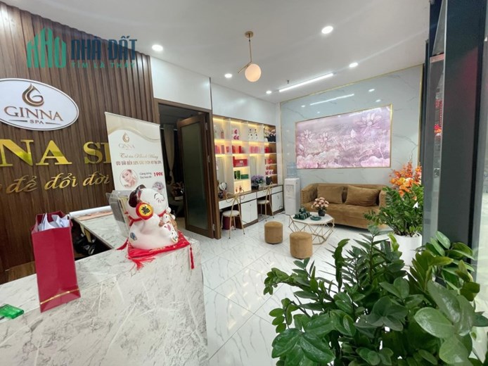 Do mình có 3 cơ sở và không quản lý được nên cần sang nhượng spa tại Vinhomes Smart C