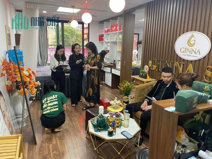 Do mình có 3 cơ sở và không quản lý được nên cần sang nhượng spa tại Vinhomes Smart C