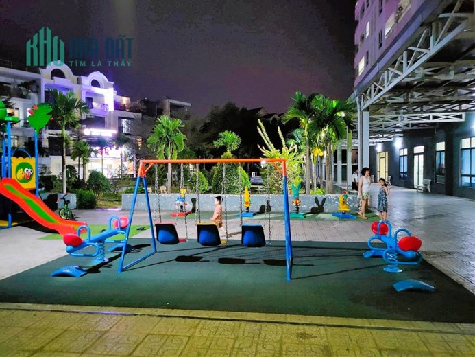 Bán căn hộ 75m2 2PN tặng nội thất tầng thấp chung cư Linh Tây Tower