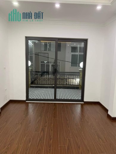 BÁN NHÀ TÂN MAI - HOÀNG MAI, 52M x 5T THANG MÁY, OTO TRÁNH, KINH DOANH VĂN PHÒNG, NHỈNH 8 TỶ