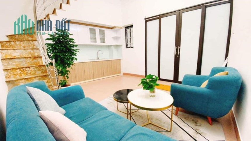 BA ĐÌNH  bán gấp CH TT Vạn Bảo giá 3.95 tỷ, 80m2, tầng 1, KD Tốt