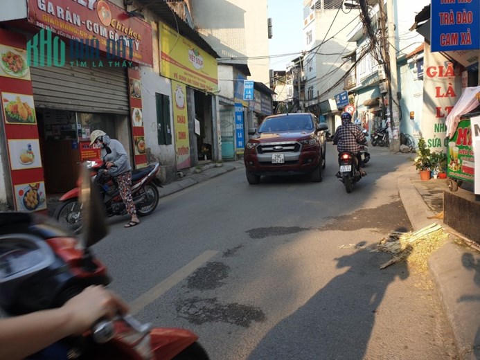 MẶT PHỐ CẦU NOI KD TẤP LẬP LÔ GÓC 33M 4T MT6M GIÁ CHỈ 5 TỶ 5