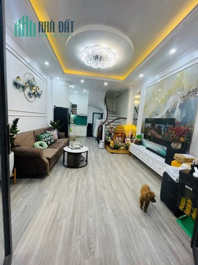 Bán nhà Đẹp Phường Nhân Chính, Quận Thanh Xuân, 34m² x5T, MT 3.9m. 4,x tỷ.