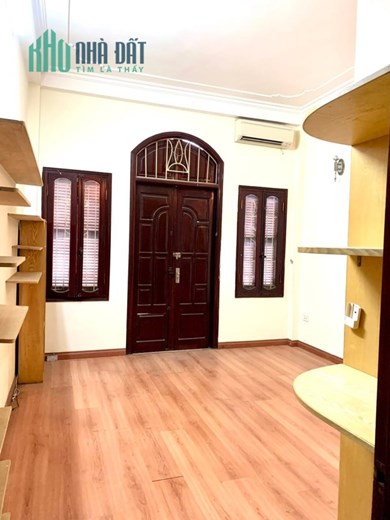 Bán Nhà Đống Đa Lô Góc 50m x 4 Tầng Mt4m Ô Tô Vào Nhà Kinh Doanh  Giá 9.35 Tỷ.