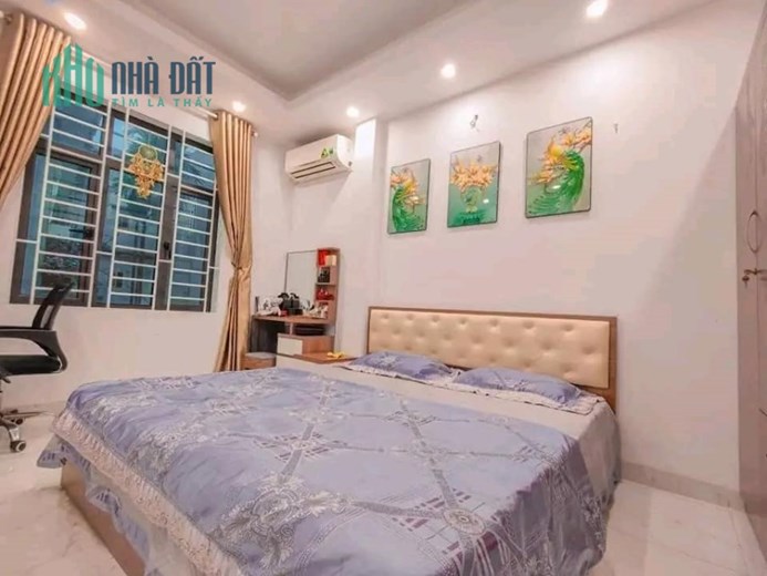BÁN NHÀ ĐƯỜNG TÂY SƠN NHÀ 50M x 4 TẦNG ĐẸP Ở NGAY GIẢ CHỈ 4,9