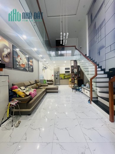 Bán Nhà cực đẹp HXH đường Lê Trọng Tấn