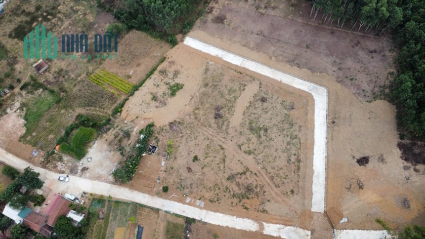 Cần  bán gấp đất phố cao xuân ngọc lặc thanh hóa 100m2 lô góc 5mx20m