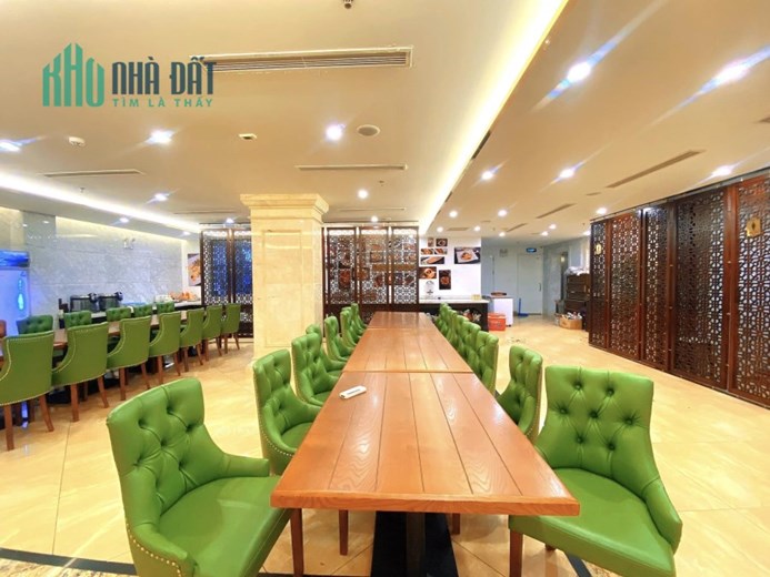 SIÊU PHẨM CẦU GIẤY, TỔ HỢP TÒA NHÀ KHÁCH SẠN 5 SAO, DOANH THU KHỦNG 100.000 USD/NĂM , 550M2*MT 15M