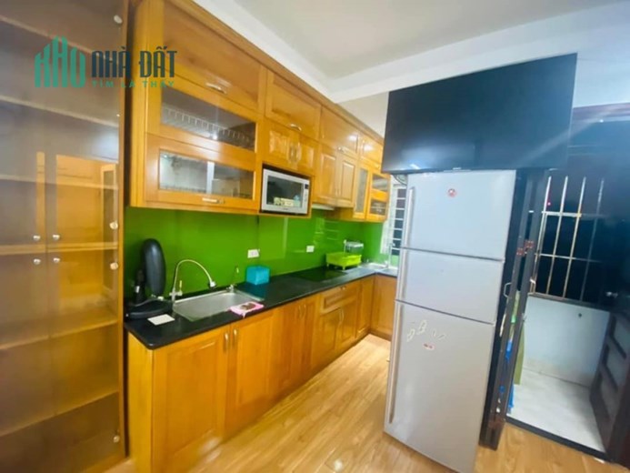 NHỈNH 1 TỶ CÓ NGAY CHUNG CƯ ĐỐNG ĐA 47M, 2PN LỚN,  FULL NỘI THẤT, GẦN PHỐ.