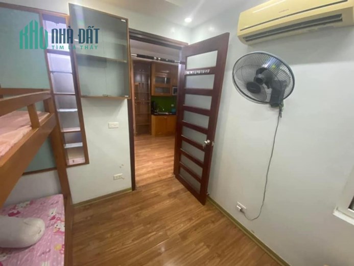 NHỈNH 1 TỶ CÓ NGAY CHUNG CƯ ĐỐNG ĐA 47M, 2PN LỚN,  FULL NỘI THẤT, GẦN PHỐ.