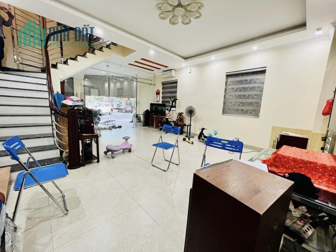 MẶT PHỐ TRUNG LIỆT, ĐỐNG ĐA, VỈA HÈ KINH DOANH, MẶT TIỀN RỘNG, THANG MÁY, 110M2 *7T*MT6.8M*38 TỶ.