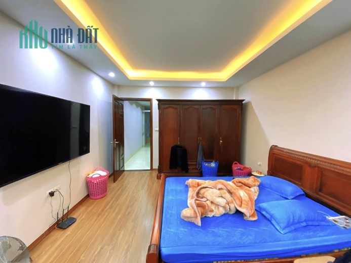 Bán nhà Trần Quang Diệu, Đống Đa, plo ô tô, 8Tầng TM, 71 m2, MT 4.1m, 20.5 tỷ