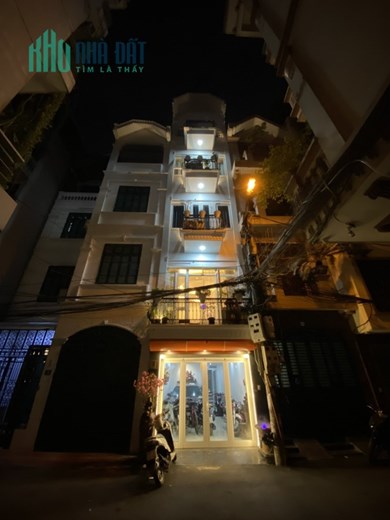 BÁN NHÀ PHÂN LÔ VIP HOÀNG CẦU, NGÕ Ô TÔ TRÁNH, NHÀ CHỦ XÂY TÂM HUYẾT, HÀNG XÓM QUAN CHỨC