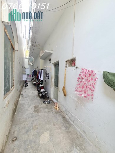 BÁN NHÀ ĐƯỜNG BẠCH THÁI BƯỞI, TĐC HÒN RỚ ( 8 phòng trọ kinh doanh)