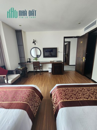 Bán KS 4* MT Nguyễn Thiện Thuật, Nha Trang giá 252 tỷ