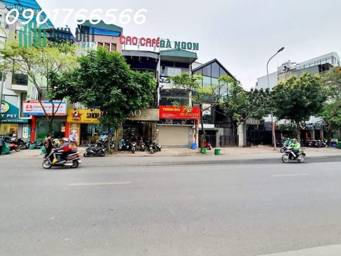 Bán Nhà Mặt Phố Hoàng Cầu, View Hồ, Kinh Doanh, 200m x 3T, Giá 62 tỷ.