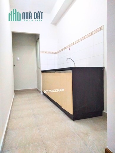 Bán ehome3 64m2, 2PN,2WC có banlcon gần Võ Văn Kiệt , đã có sổ hồng