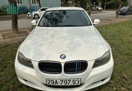 Chính chủ cần bán xe BMW 320i 2009 - Xe gia đình