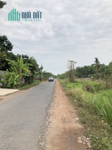 Chủ gửi bán 1 lô đất vườn diện tích 1000m2 giá chỉ hơn 400TR/sào